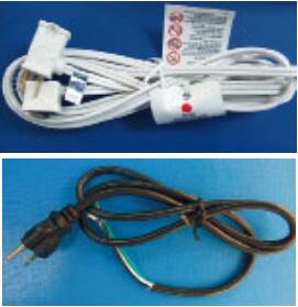 标准	适用规模	特点	产品举例	图例 UL498-2007插头和插座	预期毗连到分支电路上的额定电流不凌驾200A，，，，额定电压不凌驾600V的插头、插座、软线毗连器、输入插头、毗连软线的电流分接器、电熨斗和用具插头	适用产品种类繁多，，，，试验项目齐全，，，，其标准结构既是按磨练项目分，，，，同时又按产品种别分，，，，曾现多条理的标准结构，，，，试验项目和产品种别交织和重复泛起，，，，有些试验项目因产品类别的差别而有所差别	插头、插座、软线毗连器、输入插头、毗连软线的电流分接器、电熨斗和用具插头，，，，该类产品通常都带有接线端子或端头	UL498-2007插头和插座 UL498A-2008电流分接器和转换器	额定电流不凌驾200A，，，，额定电压不凌驾600V的无毗连软线的电流分接器、转换器和旅行转换器	该标准专为两类产品而设置，，，，一是电流分接器，，，，一是转换器，，，，而转换器有两类，，，，美国海内差别结构和规格间的转换器，，，，以及美国和外国间差别结构和规格的转换器（即旅行转换器），，，，所涉及的产品无毗连软线，，，，因此该标准不涉及关于软线的试验，，，，通常该类产品都是设计为一体式的，，，，毗连软线的电流分接器适用于UL498	电流分接器、美国海内差别结构和规格间的转换器、美国和外国间差别结构和规格的转换器	标准	适用规模	特点	产品举例	图例 UL498-2007插头和插座	预期毗连到分支电路上的额定电流不凌驾200A，，，，额定电压不凌驾600V的插头、插座、软线毗连器、输入插头、毗连软线的电流分接器、电熨斗和用具插头	适用产品种类繁多，，，，试验项目齐全，，，，其标准结构既是按磨练项目分，，，，同时又按产品种别分，，，，曾现多条理的标准结构，，，，试验项目和产品种别交织和重复泛起，，，，有些试验项目因产品类别的差别而有所差别	插头、插座、软线毗连器、输入插头、毗连软线的电流分接器、电熨斗和用具插头，，，，该类产品通常都带有接线端子或端头	UL498-2007插头和插座 UL498A-2008电流分接器和转换器 UL1363-2010可移式电源分接器	预期户内使用的，，，，毗连于带接地的一样平常用途分支电路的，，，，额定电流不凌驾AC20A，，，，额定电压不凌驾AC250V，，，，软线毗连，，，，暂时性延伸使用的可移式电源分接器	该标准专用于塑料或金属外壳的用于暂时性分接和延伸使用的排插，，，，相关的产品种别较量简单，，，，针对性强，，，，带有辅助功效时需要切合相关标准的要求，，，，如带有雷击浪涌；；；て鞯男枰鼻泻蟄L1449的要求，，，，带有接地泄电；；；さ，，，，需要同时切合UL943的要求	带有软线和插头的移动式插座，，，，一样平常带有3位以上的插座口，，，，越来越多的带有附加功效，，，，如雷击浪涌；；；ず托沟绫；；；さ	UL1363-2010可移式电源分接器 UL817-2007软线组件和电源软线