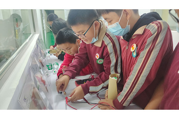 美高梅集团4688am检测&常平板石小学科普体验活动【第四场】