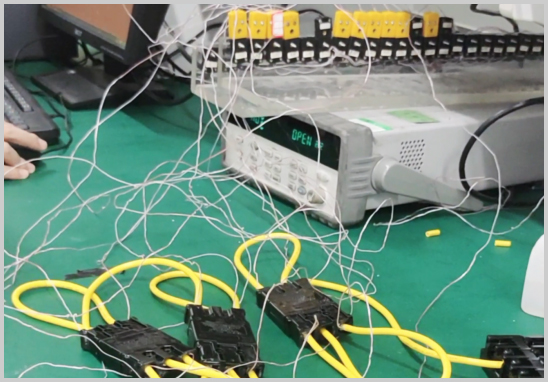 毗连器IEC61984认证温升测试.jpg